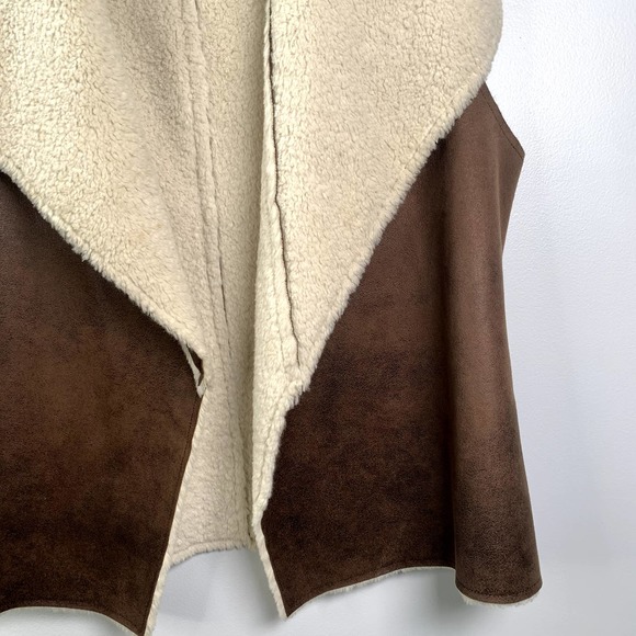 Dylan Los Angeles Faux Sherpa Suede Vest Open Front Brown M - Picture 4 of 9